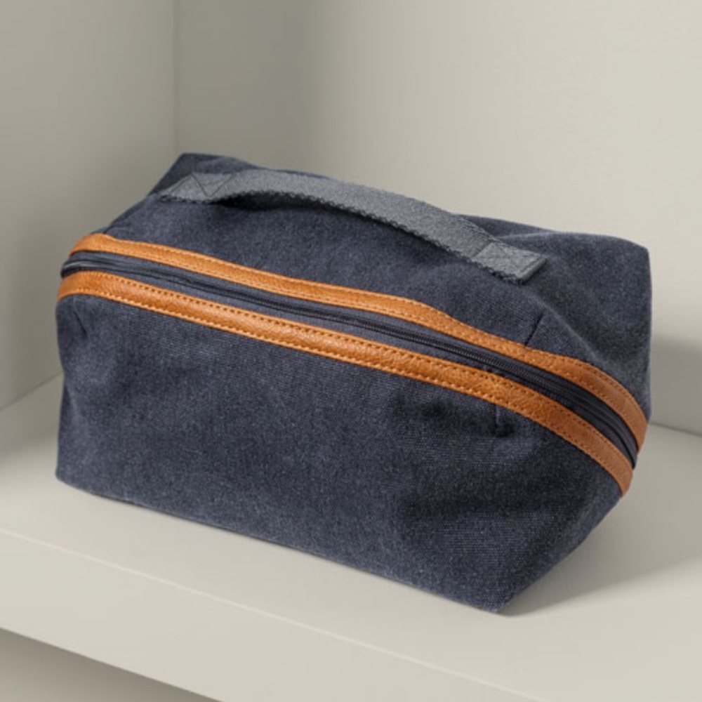 NWT THIRTY ONE EXPANDING TRAVEL CASE BAG VINTAGE SLATE